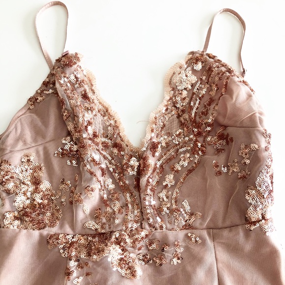 Bodycon Sequin Dress - Picture 2 of 6